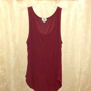 Curved hem tank